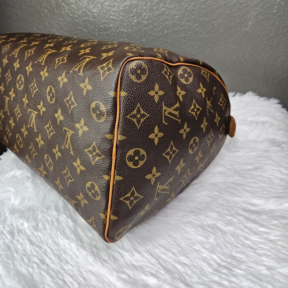 Authentic LV Speedy 35 - Picture 11 of 16